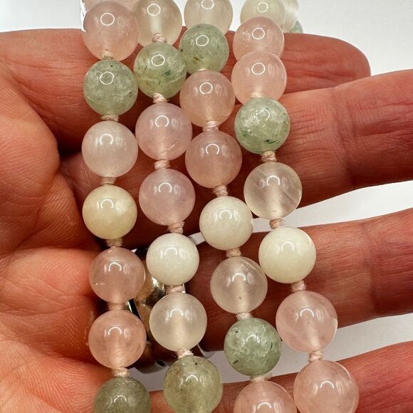 29" of hand knotted and 8mm beaded rose quartz, green/pink/white jade necklace! - Picture 6 of 11
